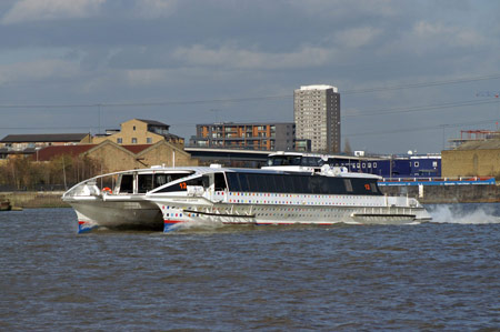 HURRICANE CLIPPER of Thames Clippers - Photo:  Ian Boyle, 2nd March 2009