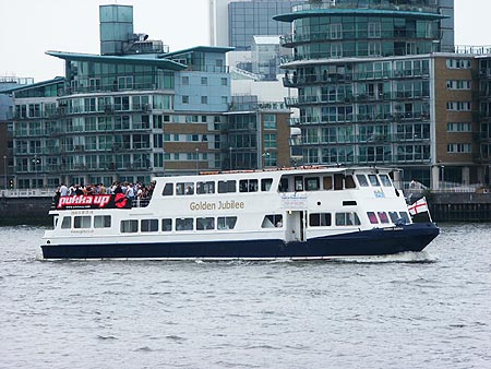 Golden Jubilee - Capital Pleasure Boats -  Photo: © Ian Boyle - www.simplonpc.co.uk