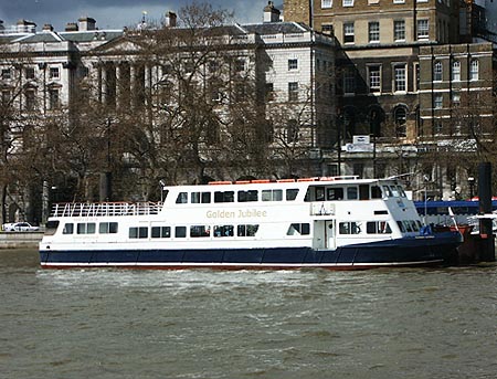 Golden Jubilee - Capital Pleasure Boats -  Photo: © Ian Boyle - www.simplonpc.co.uk