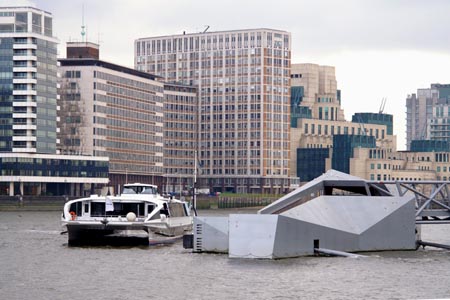 Hurricane Clipper - Thames Clippers -  Photo: © Ian Boyle - www.simplonpc.co.uk