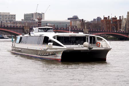 Hurricane Clipper - Thames Clippers -  Photo: © Ian Boyle - www.simplonpc.co.uk