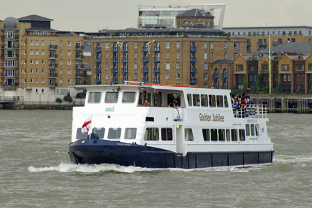 Golden Jubilee - Capital Pleasure Boats -  Photo: © Ian Boyle - www.simplonpc.co.uk