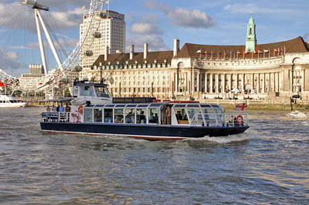 Golden Star - Capital Pleasure Boats -  Photo: © Ian Boyle - www.simplonpc.co.uk