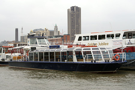 Golden Star - Capital Pleasure Boats -  Photo: © Ian Boyle - www.simplonpc.co.uk