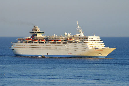 Thomson Destiny - Photo:  Ian Boyle, 24th August 2009