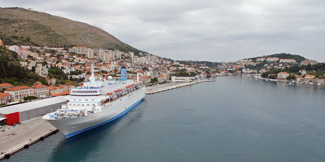 THOMSON SPIRIT - www.simplonpc.co.uk - Photo: Ian Boyle, 13th October 2010