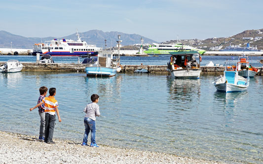 Thompson Spirit Cruise - Mykonos - Photo: ©2015 Ian Boyle - www.simplonpc.co.uk