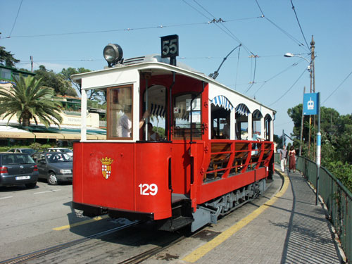 Barcelona Tramvia Blau - Tibidabo - Photo: 2013 Ian Boyle - www.simplonpc.co.uk