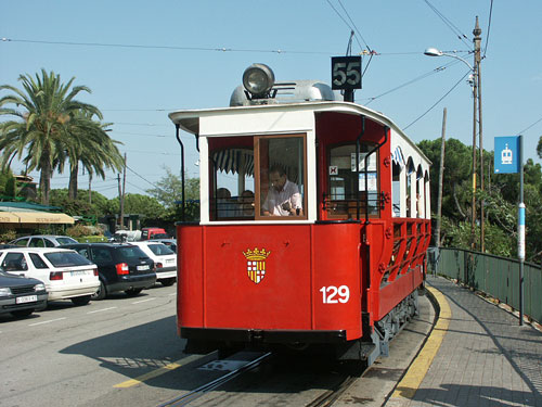 Barcelona - Tramvia Blau - Photo: © Ian Boyle, 1st September 2002 - www.simplompc.co.uk - Simplon Postcards