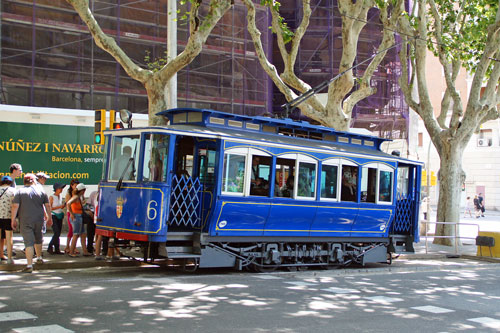 Barcelona - Tramvia Blau - Photo: © Ian Boyle, 7th July 2013 - www.simplompc.co.uk - Simplon Postcards