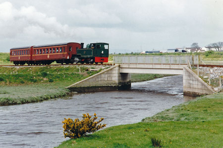 Tralee & Dingle Light Railway - Photo: ©1an Boyle - www.simplompc.co.uk - Simplon Postcards