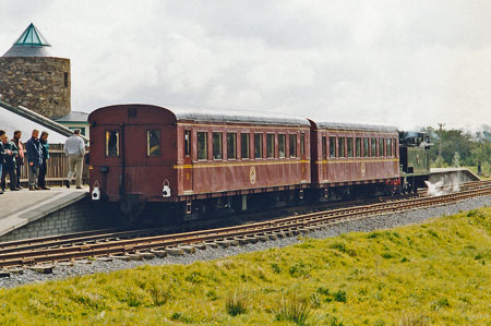 Tralee & Dingle Light Railway - Photo: ©1an Boyle - www.simplompc.co.uk - Simplon Postcards