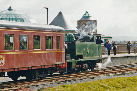 Tralee & Dingle Light Railway - Photo: ©1an Boyle - www.simplompc.co.uk - Simplon Postcards