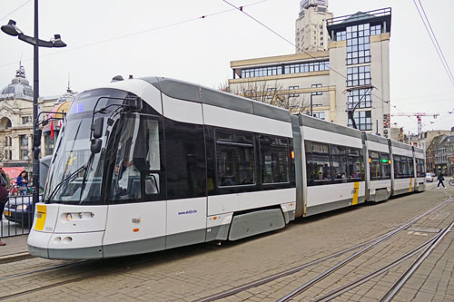 Flexity 2 'Albatros' De Lijn tram in Antwerp - Photo:  Ian Boyle, 9th March 2017