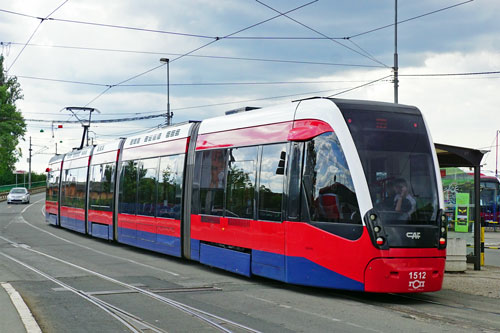 BelgradeCAF Urbos 3 Tram - www.spimplonpc.co.uk - Photo: ©Ian Boyle 17th May 2016