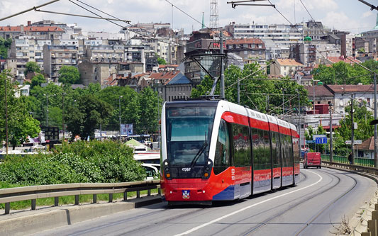 BelgradeCAF Urbos 3 Tram - www.spimplonpc.co.uk - Photo: ©Ian Boyle 17th May 2016