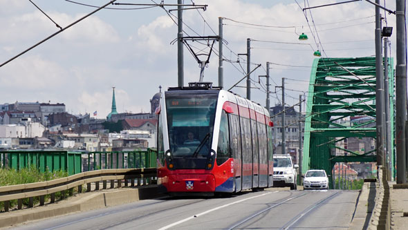 BelgradeCAF Urbos 3 Tram - www.spimplonpc.co.uk - Photo: ©Ian Boyle 17th May 2016