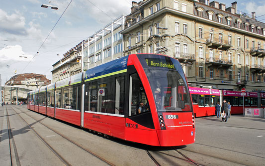 Bern Combino Classic 6/8 Tram - www.simplonpc.co.uk - Photo: ©1988 Ian Boyle