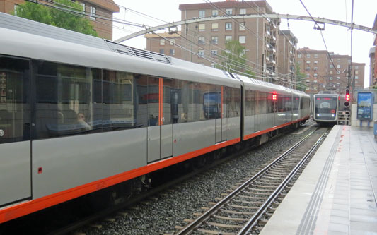 Bilbao Metro - Photo:   Ian Boyle, 27th May 2015 - www.simplonpc.co.uk