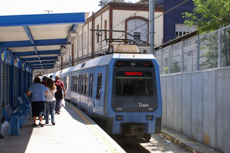 Bilbao Trains - Euskotren - © Ian Boyle  2007 - www.simplonpc.co.uk