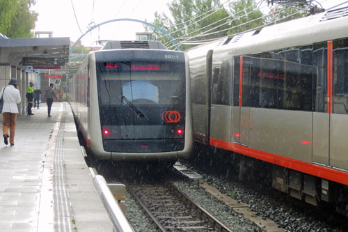 Bilbao Metro - Photo:   Ian Boyle, 27th May 2015 - www.simplonpc.co.uk