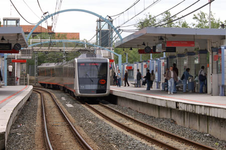 Bilbao Metro - © Ian Boyle  2007 - www.simplonpc.co.uk