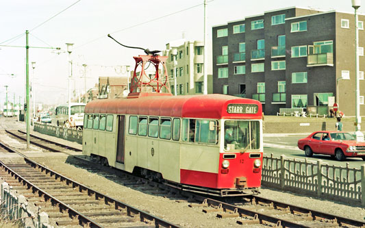 BLACKPOOL TRAMS - Photo: ©1978 Ian Boyle - www.simplompc.co.uk - Simplon Postcards