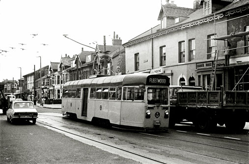 BLACKPOOL TRAMS - Photo: ©1974 Ian Boyle - www.simplompc.co.uk - Simplon Postcards