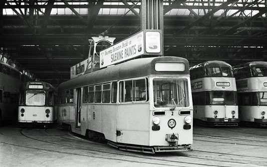 BLACKPOOL TRAMS - Photo: ©1975 Ian Boyle - www.simplompc.co.uk - Simplon Postcards