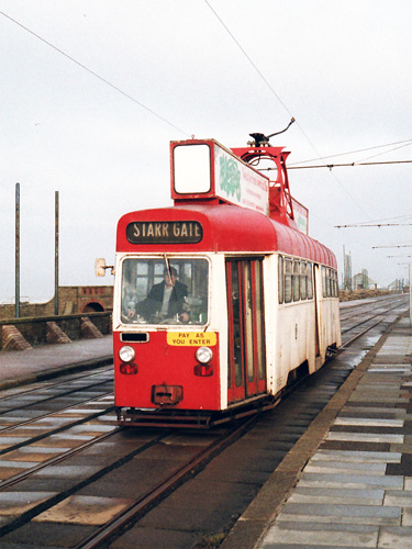 BLACKPOOL TRAMS - Photo: ©1981 Ian Boyle - www.simplompc.co.uk - Simplon Postcards