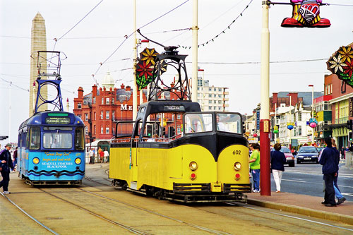 BLACKPOOL TRAMS - Photo: ©1997 Ian Boyle - www.simplompc.co.uk - Simplon Postcards