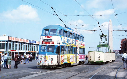 BLACKPOOL TRAMS - Photo: ©1981 Ian Boyle - www.simplompc.co.uk - Simplon Postcards