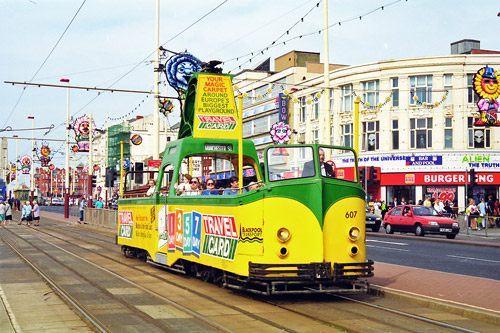 BLACKPOOL TRAMS - Photo: ©1986 Ian Boyle - www.simplompc.co.uk - Simplon Postcards