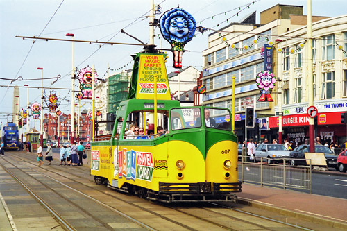 BLACKPOOL TRAMS - Photo: ©1986 Ian Boyle - www.simplompc.co.uk - Simplon Postcards