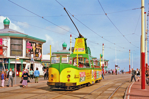 BLACKPOOL TRAMS - Photo: ©1986 Ian Boyle - www.simplompc.co.uk - Simplon Postcards