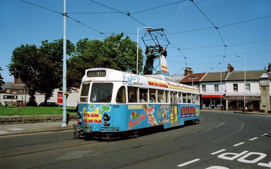 BLACKPOOL TRAMS - Photo: ©1995 Ian Boyle - www.simplompc.co.uk - Simplon Postcards