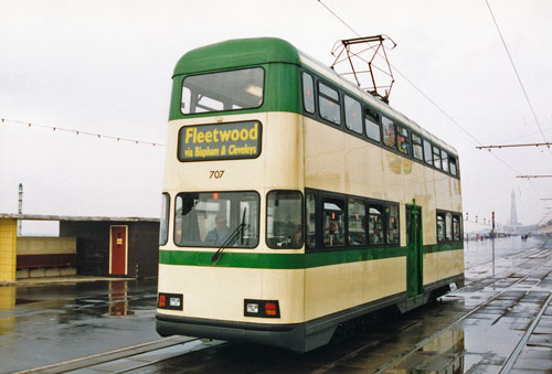 BLACKPOOL TRAMS - Photo: ©1998 Ian Boyle - www.simplompc.co.uk - Simplon Postcards