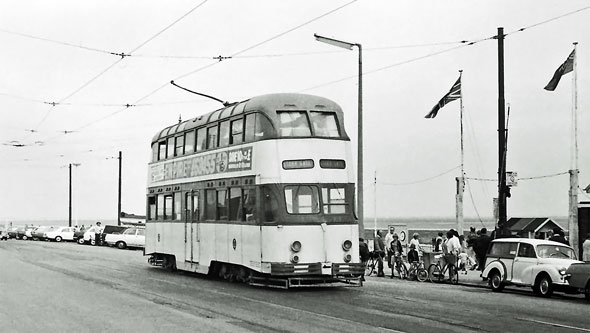 BLACKPOOL TRAMS - Simplon Postcards - www.simplonpc.co.uk - Simplon Postcards