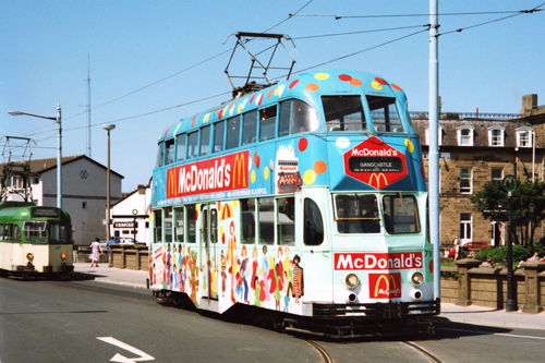 BLACKPOOL TRAMS - Photo: ©1993 Ian Boyle - www.simplompc.co.uk - Simplon Postcards