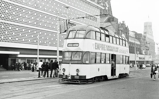 BLACKPOOL TRAMS - Simplon Postcards - www.simplompc.co.uk - Simplon Postcards