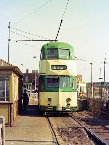 BLACKPOOL TRAMS - Simplon Postcards - www.simplompc.co.uk - Simplon Postcards