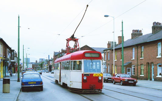 BLACKPOOL TRAMS - Photo: ©1983 Ian Boyle - www.simplompc.co.uk - Simplon Postcards