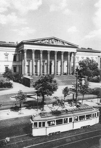 BUDAPEST TRAMS - www.simplompc.co.uk - Simplon Postcards