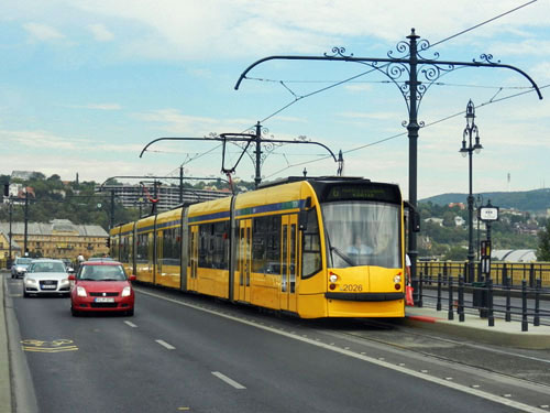 BUDAPEST TRAMS - Photo: ©2012 Mike Tedstone - www.simplompc.co.uk - Simplon Postcards