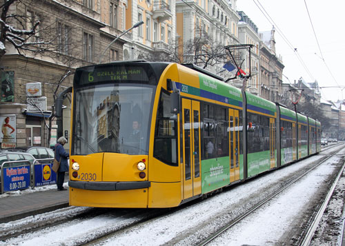 BUDAPEST TRAMS - Photo: ©2012 David Pennock - www.simplompc.co.uk - Simplon Postcards