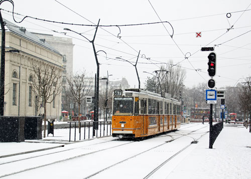 BUDAPEST TRAMS - Photo: ©2012 David Pennock - www.simplompc.co.uk - Simplon Postcards