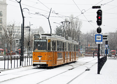 BUDAPEST TRAMS - Photo: ©2012 David Pennock - www.simplompc.co.uk - Simplon Postcards