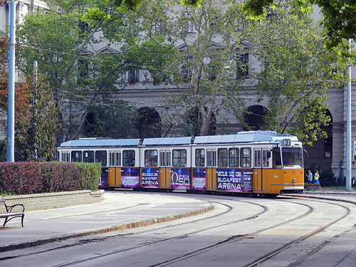 BUDAPEST TRAMS - Photo: ©2012 Mike Tedstone - www.simplompc.co.uk - Simplon Postcards