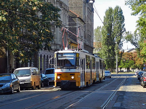 BUDAPEST TRAMS - Photo: ©2012 Mike Tedstone - www.simplompc.co.uk - Simplon Postcards