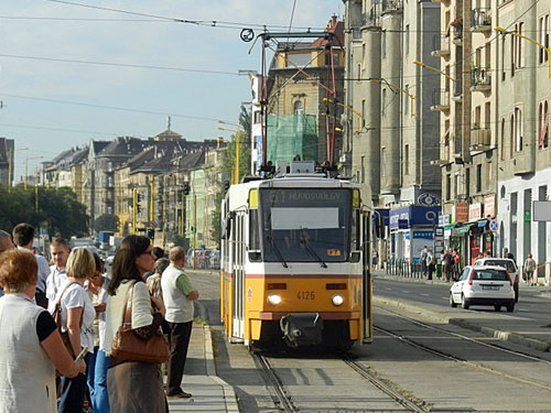 BUDAPEST TRAMS - Photo: ©2012 Mike Tedstone - www.simplompc.co.uk - Simplon Postcards